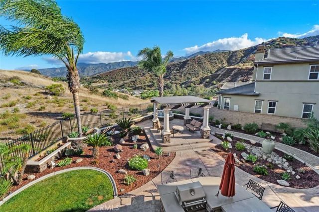22512 Amber Eve Drive, Corona, CA 92883