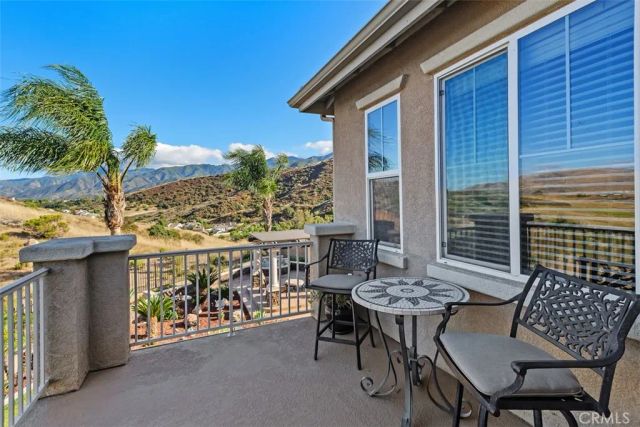 22512 Amber Eve Drive, Corona, CA 92883