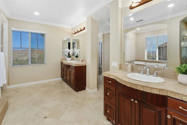 22512 Amber Eve Drive, Corona, CA 92883