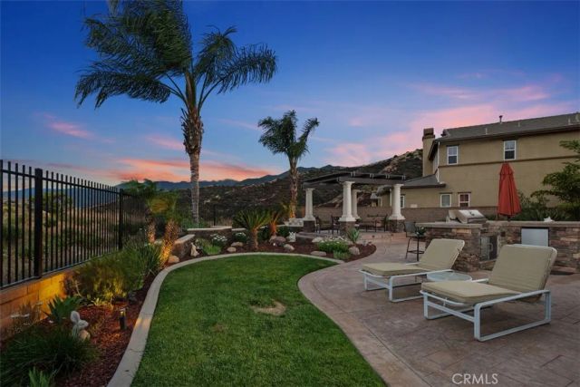 22512 Amber Eve Drive, Corona, CA 92883