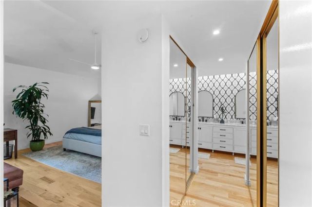 17711 Margate 313, Encino, CA 91316
