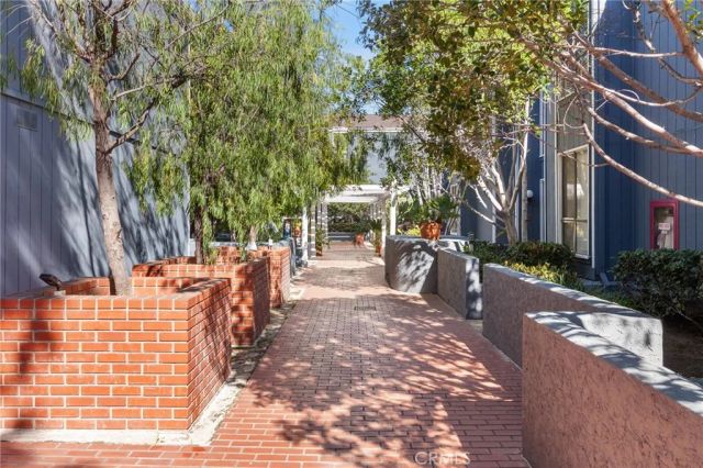 17711 Margate 313, Encino, CA 91316