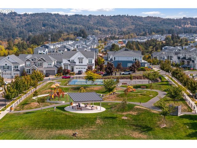7595 Nw 170th Avenue, Portland, OR 97229