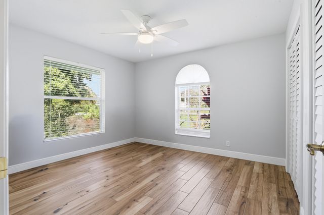 7496 155th Place N, Palm Beach Gardens, FL 33418