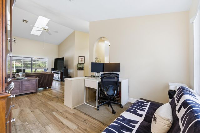 7496 155th Place N, Palm Beach Gardens, FL 33418