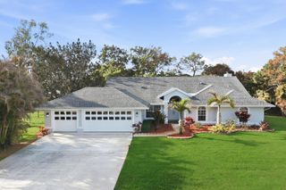 7496 155th Place N, Palm Beach Gardens, FL 33418