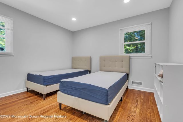 224 Cedar Street, Oakhurst, NJ 07755