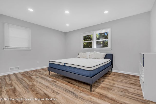 224 Cedar Street, Oakhurst, NJ 07755