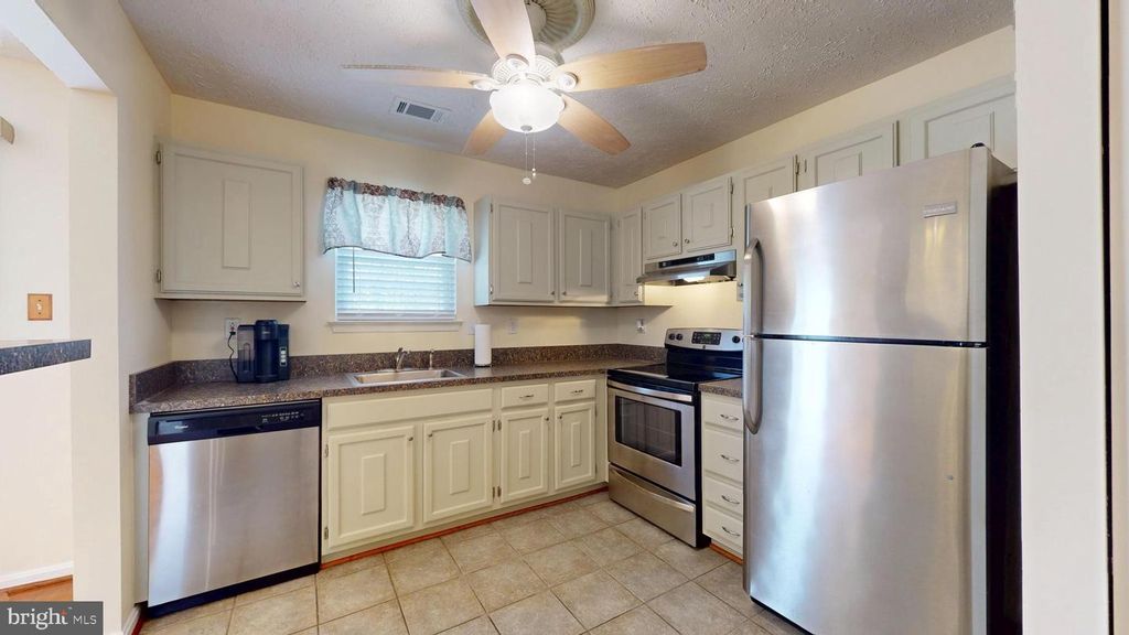 21 MEADOWSIDE CT, Indian Head, MD 20640