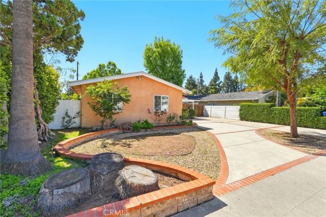 16514 Index, Granada Hills, CA 91344