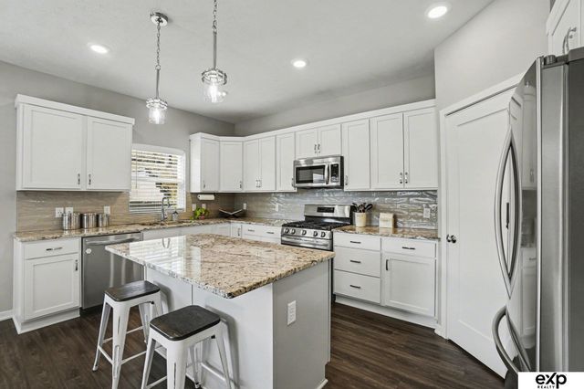 10316 N 152 Avenue, Bennington, NE 68022