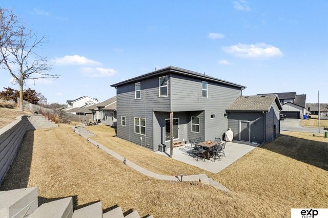 10316 N 152 Avenue, Bennington, NE 68022