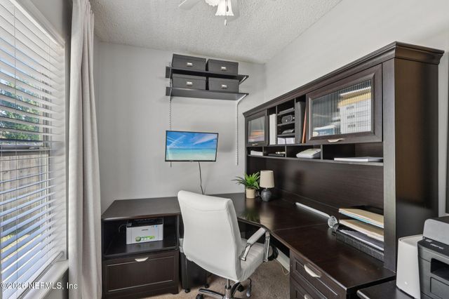 1907 HUNTERS TRACE Circle, Middleburg, FL 32068