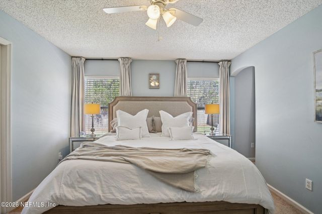 1907 HUNTERS TRACE Circle, Middleburg, FL 32068