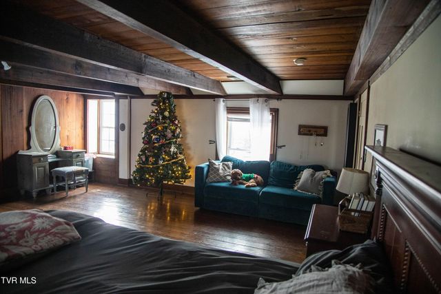 20217 Shadowood Circle, Meadowview, VA 24361