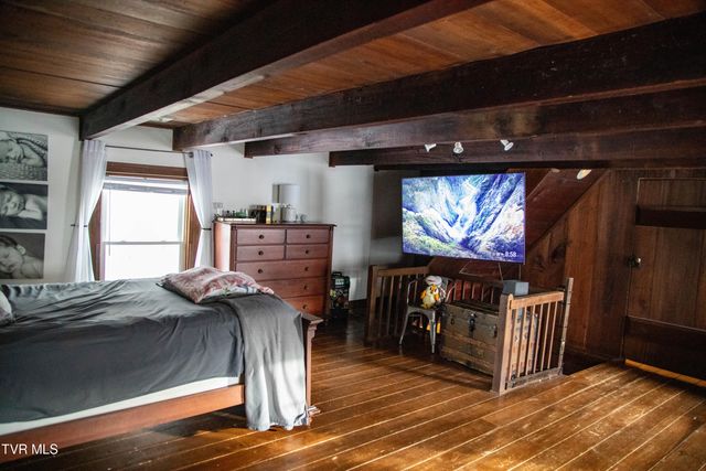 20217 Shadowood Circle, Meadowview, VA 24361