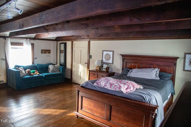 20217 Shadowood Circle, Meadowview, VA 24361