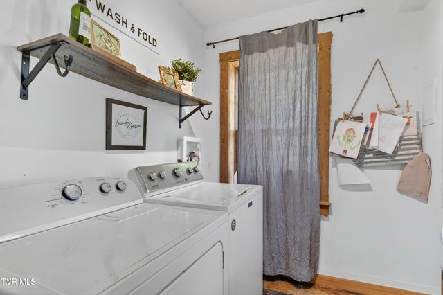 20217 Shadowood Circle, Meadowview, VA 24361