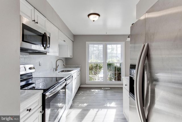 304 CRESCENDO WAY, Silver Spring, MD 20901