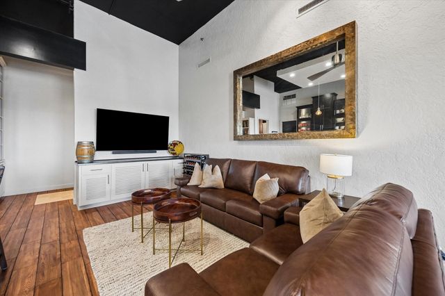 1111 Studewood Street 609, Houston, TX 77008