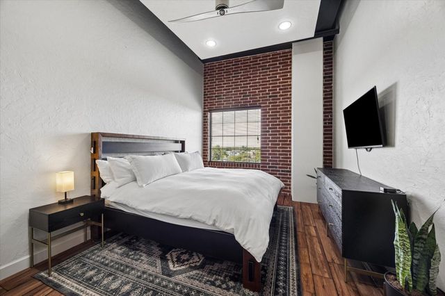 1111 Studewood Street 609, Houston, TX 77008