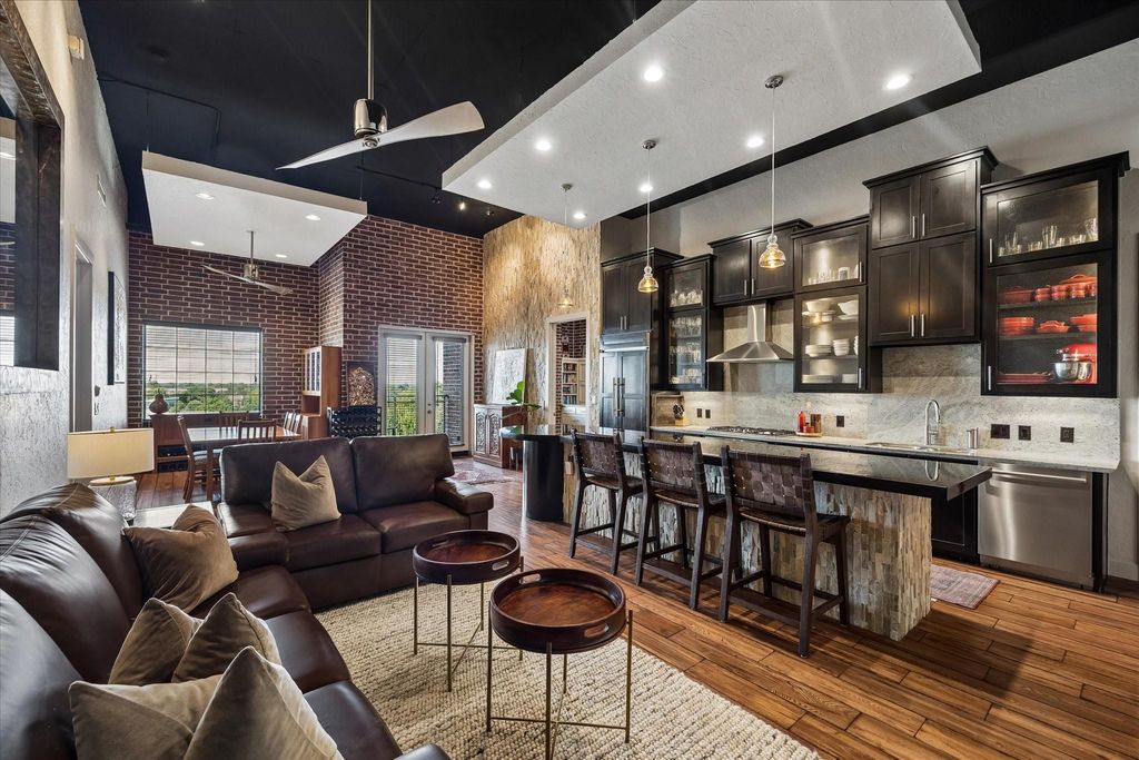 1111 Studewood Street 609, Houston, TX 77008