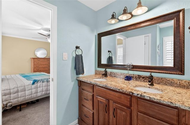 13918 EAGLESNEST BAY Dr, Corpus Christi, TX 78418
