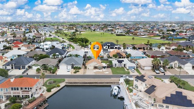 13918 EAGLESNEST BAY Dr, Corpus Christi, TX 78418