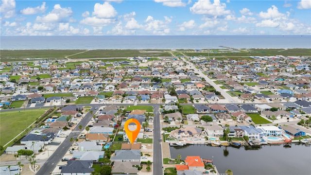 13918 EAGLESNEST BAY Dr, Corpus Christi, TX 78418