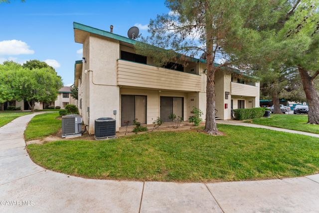 44424 E 15th Street 1, Lancaster, CA 93535
