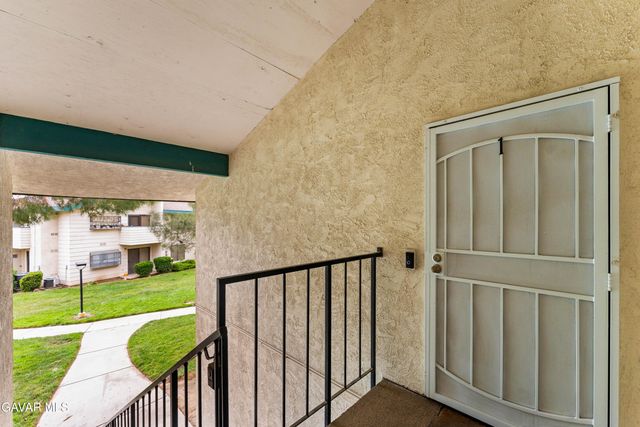 44424 E 15th Street 1, Lancaster, CA 93535