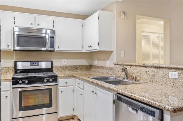 44774 Adam Lane, Temecula, CA 92592