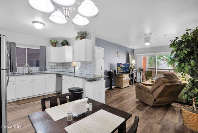 1295 N ASH Street 624, Gilbert, AZ 85233