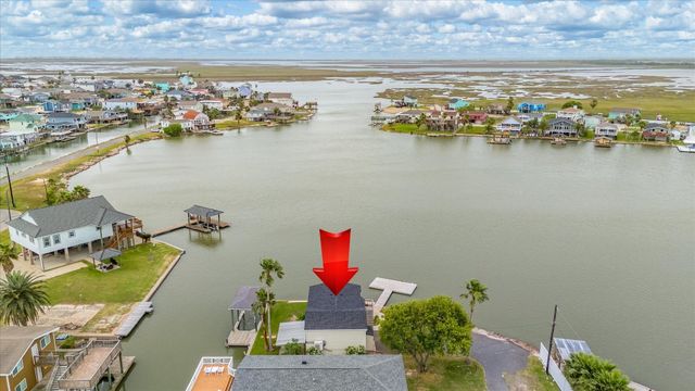 1 Highland Drive, Hitchcock, TX 77563