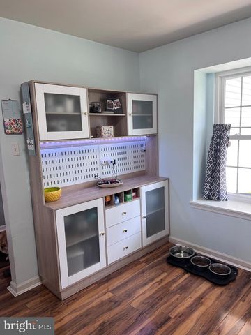 677 HONEYSUCKLE WAY, Pennsburg, PA 18073