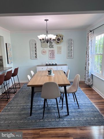 677 HONEYSUCKLE WAY, Pennsburg, PA 18073