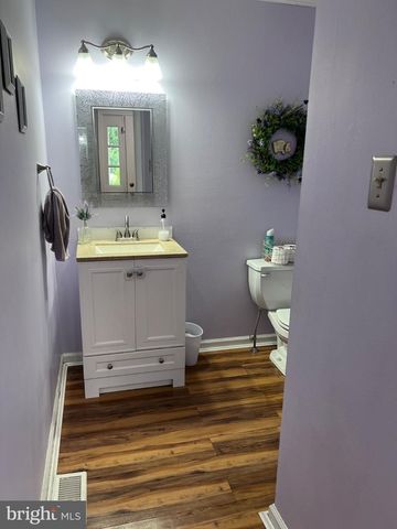 677 HONEYSUCKLE WAY, Pennsburg, PA 18073