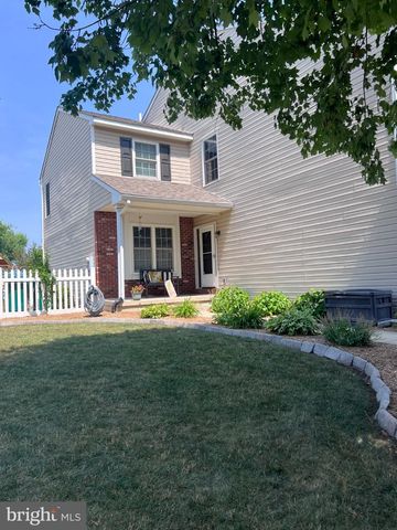 677 HONEYSUCKLE WAY, Pennsburg, PA 18073