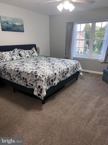 677 HONEYSUCKLE WAY, Pennsburg, PA 18073