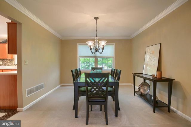 5425 BARBARA DR, Mechanicsburg, PA 17050