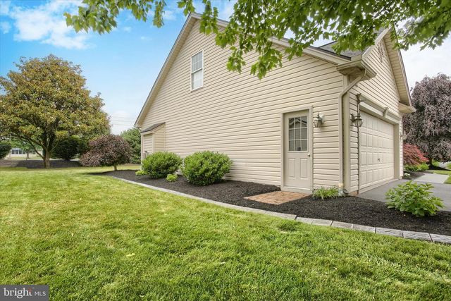 5425 BARBARA DR, Mechanicsburg, PA 17050