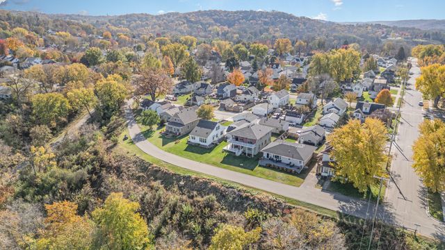 1815 Grandview Avenue, Red Wing, MN 55066