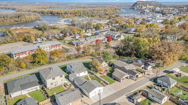 1815 Grandview Avenue, Red Wing, MN 55066