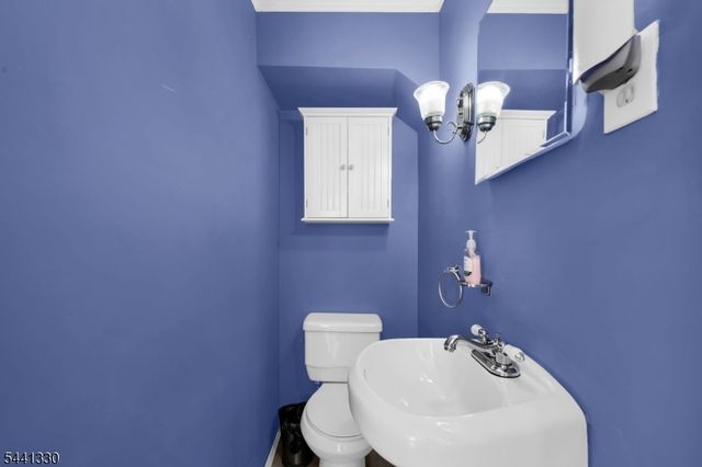68 Birch St, Bloomfield Twp., NJ 07003