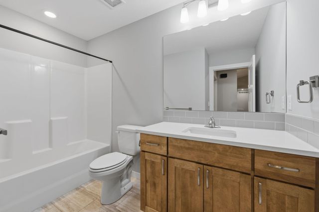 15009 W Hayden Cir, Wichita, KS 67235