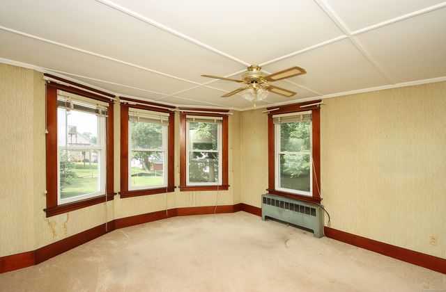 21 Cherry Street, Seymour, CT 06483