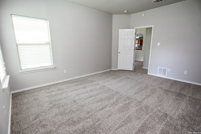 6915 CUTTING CRK, San Antonio, TX 78244