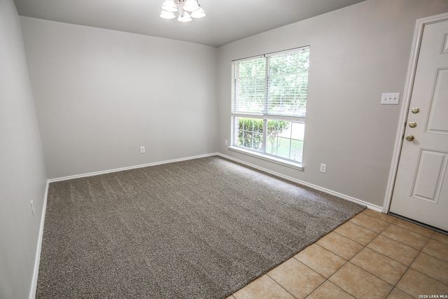 6915 CUTTING CRK, San Antonio, TX 78244