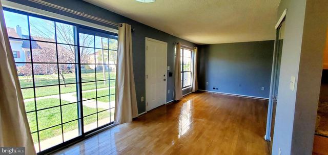 95 O'NEILL CT., Lawrence, NJ 08648