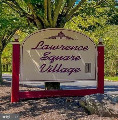 95 O'NEILL CT., Lawrence, NJ 08648